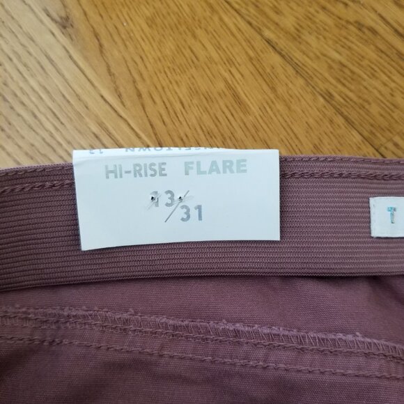 Tinseltown Hi-Rise Flare Cotton blend pants - NWT - size 13/31 - Picture 3 of 10